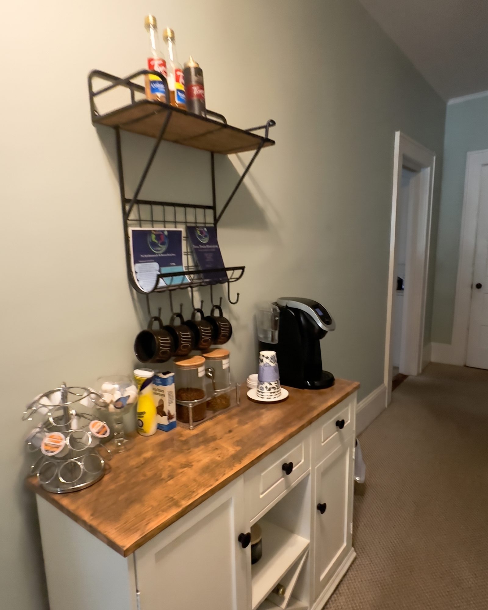 The coffee sideboard in the hall